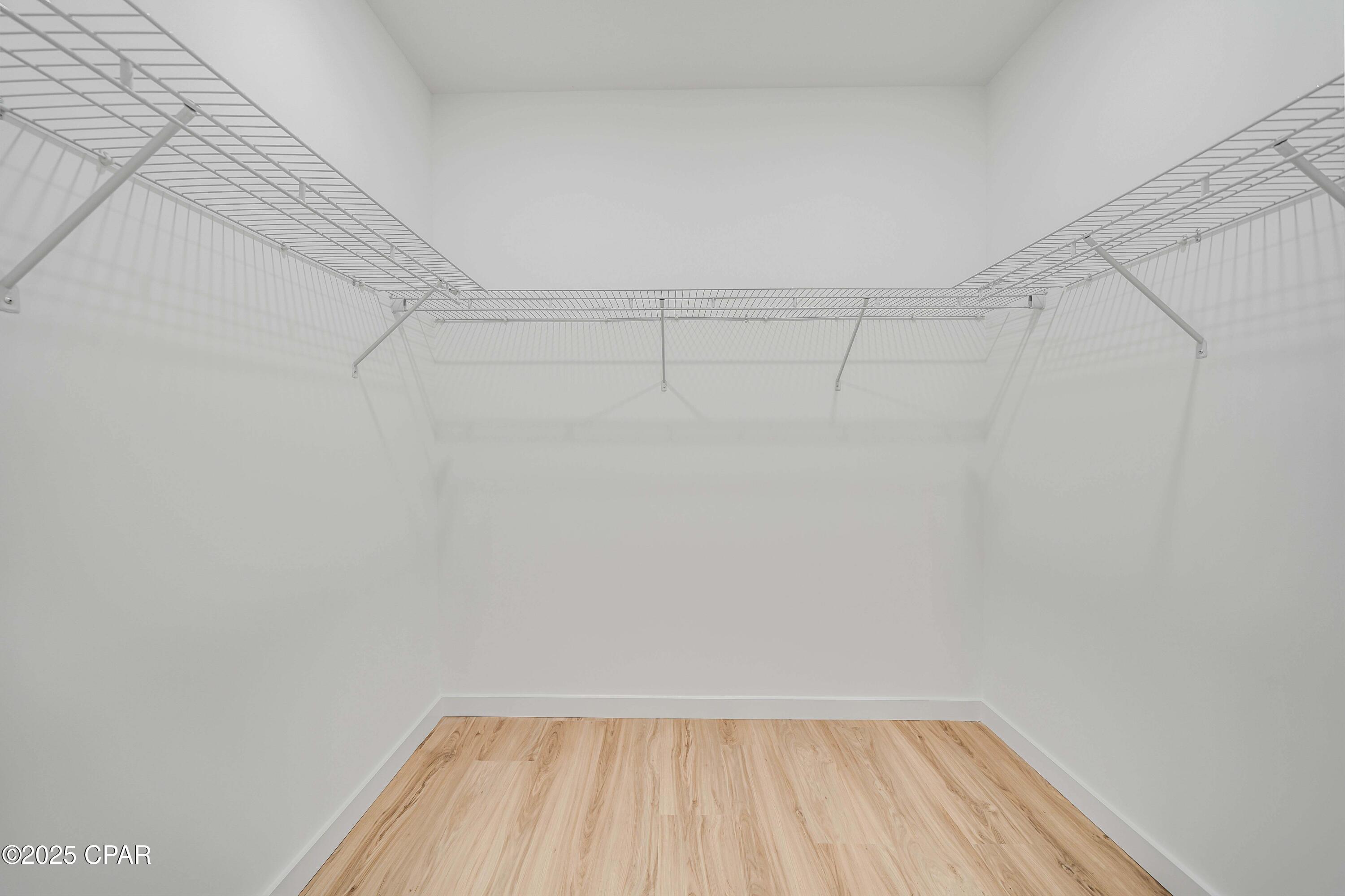 Ig Nvk4j0 Ikybp_vccsuliamqadaytcs8rbxqk2b O