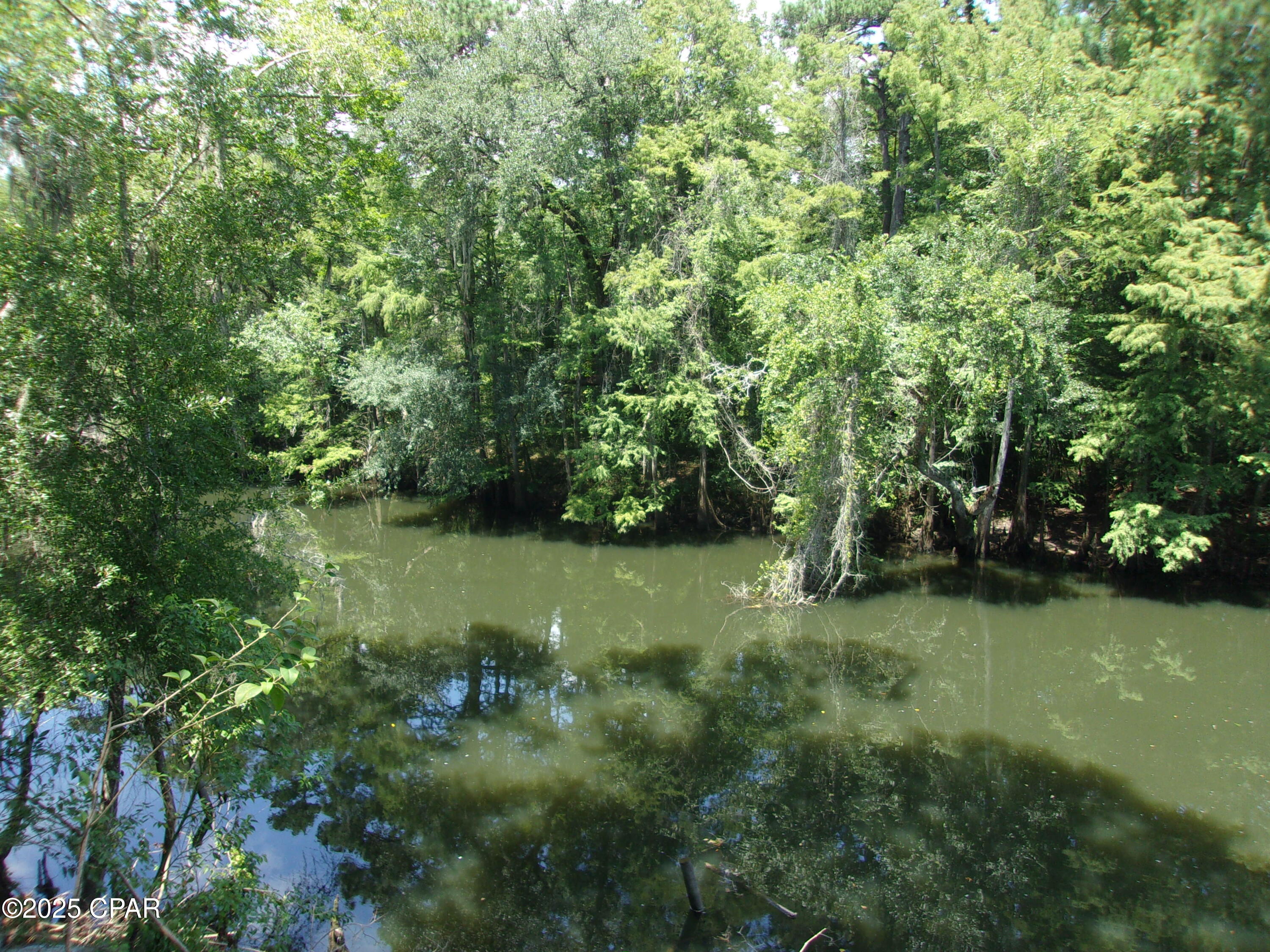 D_oyzuoy8nzlzu6nv3rqyct9l 1abci1m6fzbgxdxgi