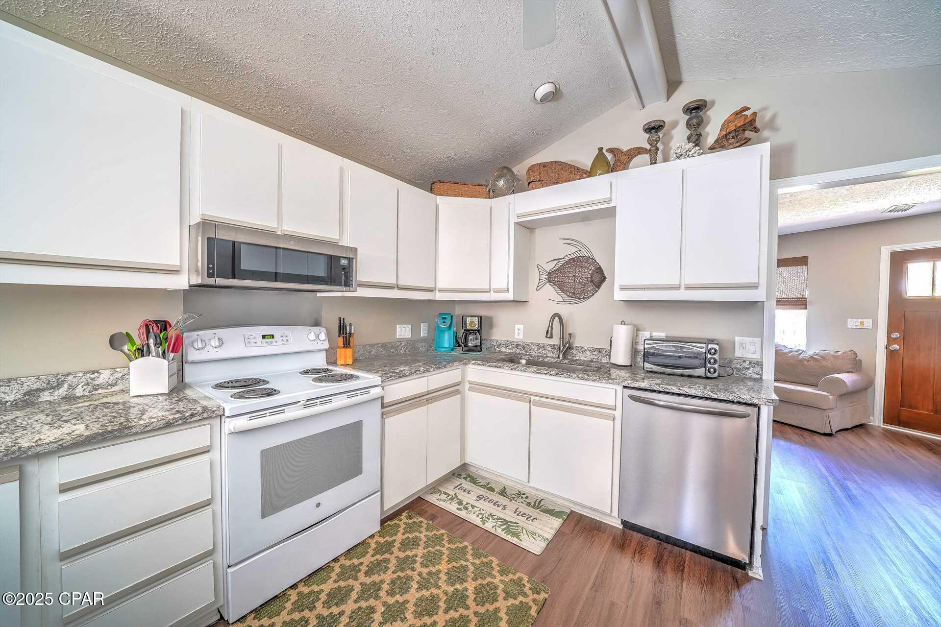 Emmftohe0u16golmyctldrt2xfgyn_wdmhp3xdjyad0