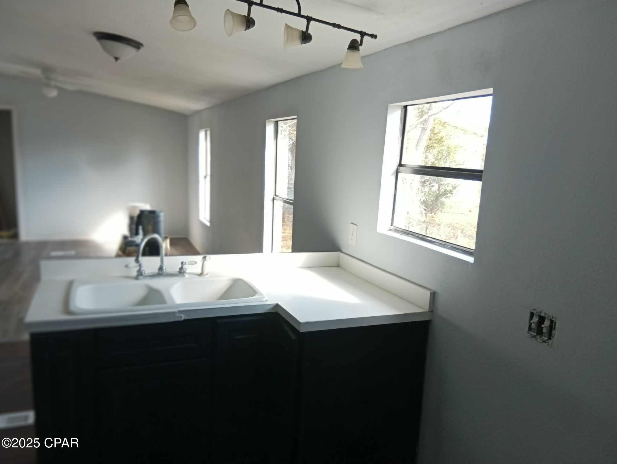  Lqumv_vefbcli6grbhmvk1az8o_rxqh2hag_lndfbs