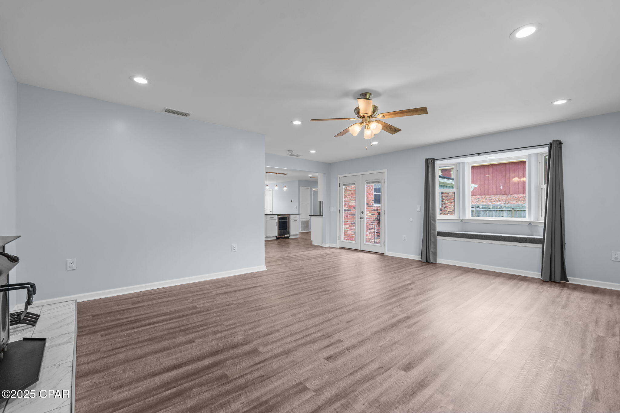 Gd73sddxzj0sovm7iq7ocwqejaa3ivrdxzjrl3_jcyy