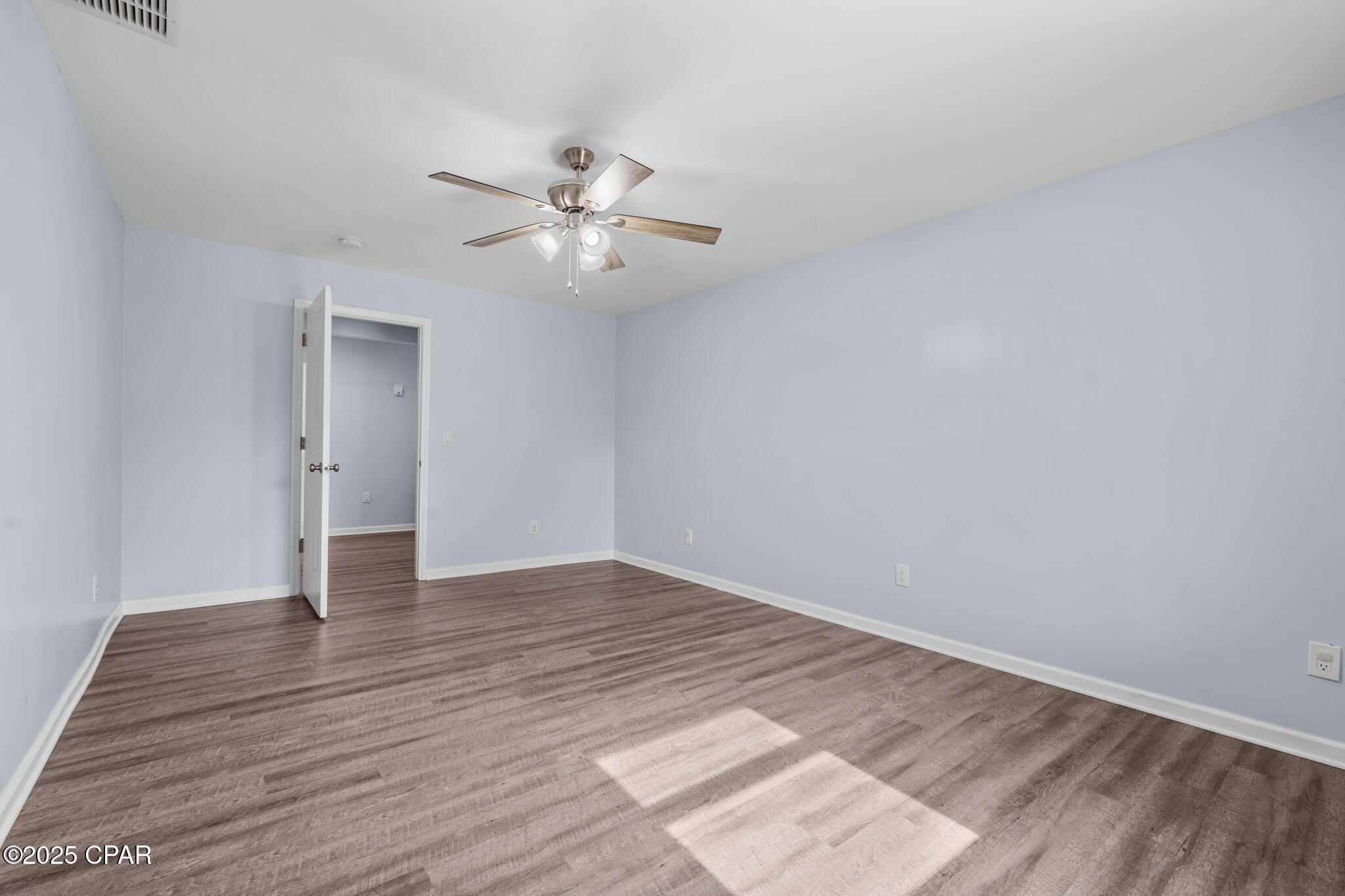 Iqjixjmld5jc7bcl Sbb8q0rxi3sotvi7hsmrrcwh0s