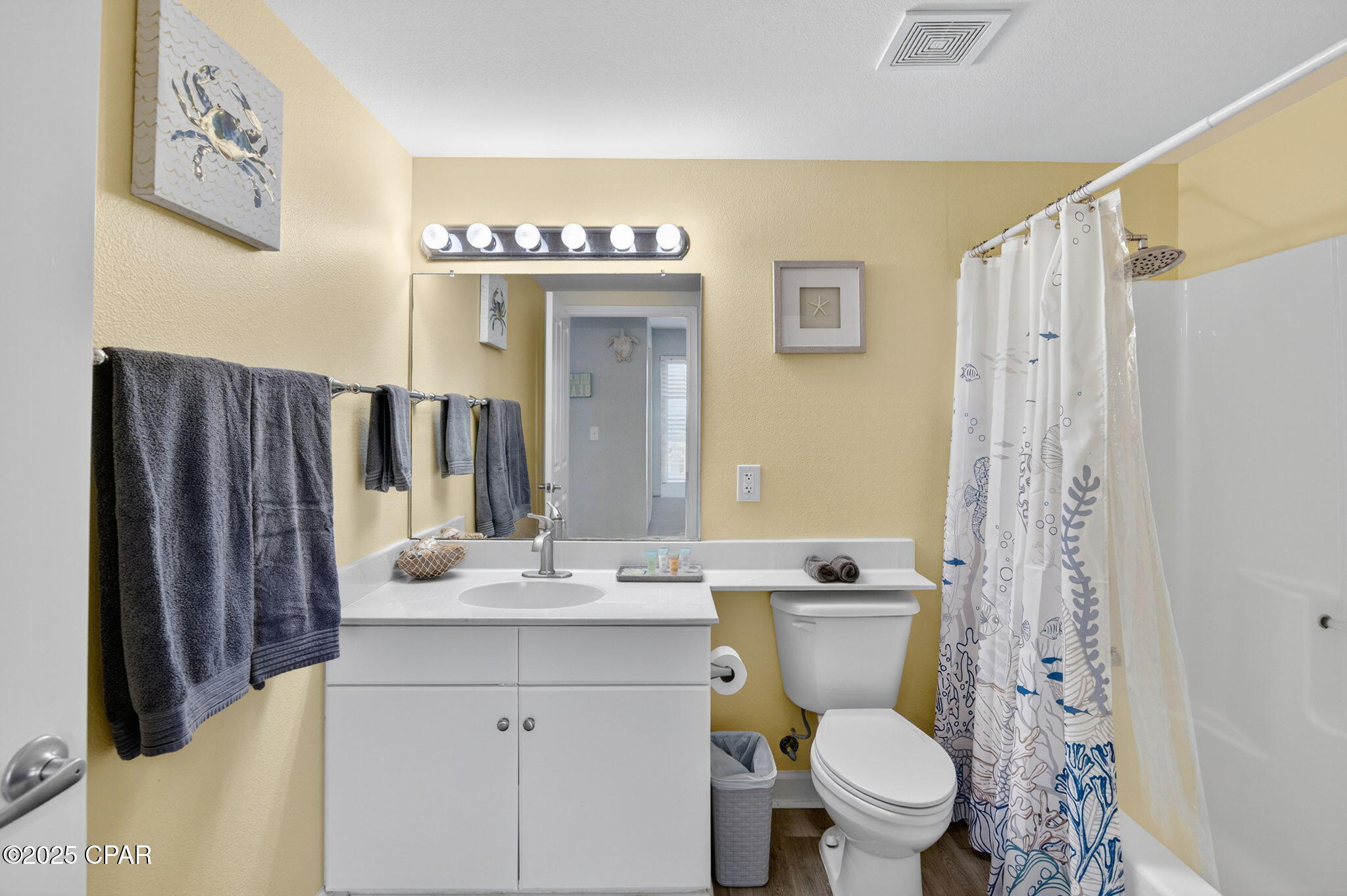 Image 16 For 9900 Thomas Drive 1916