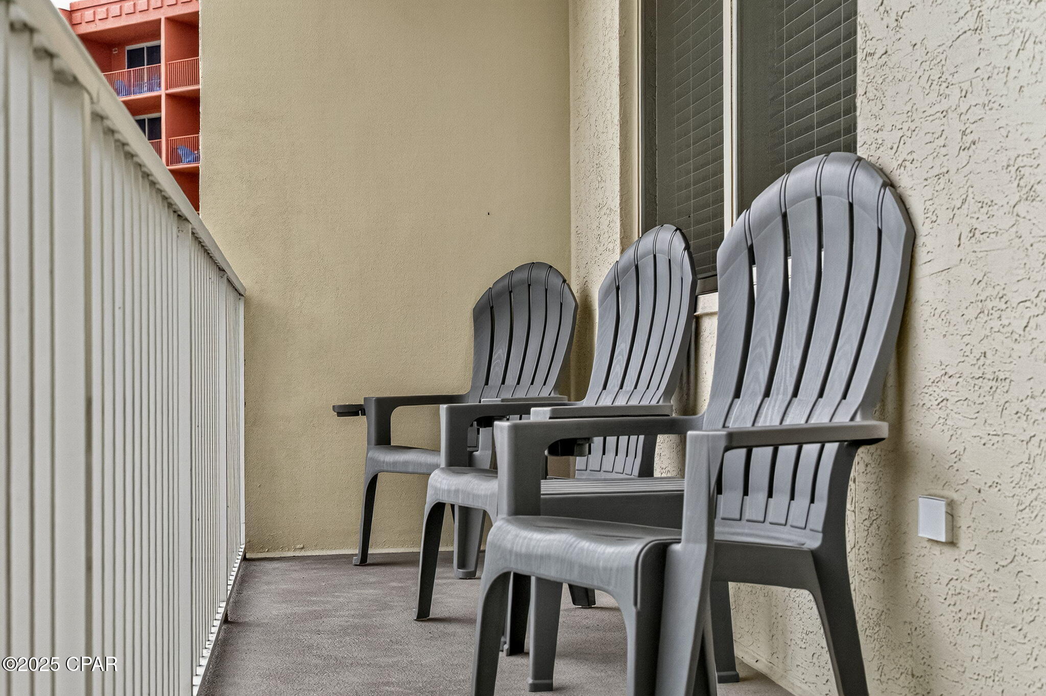 Image 39 For 9900 Thomas Drive 1916