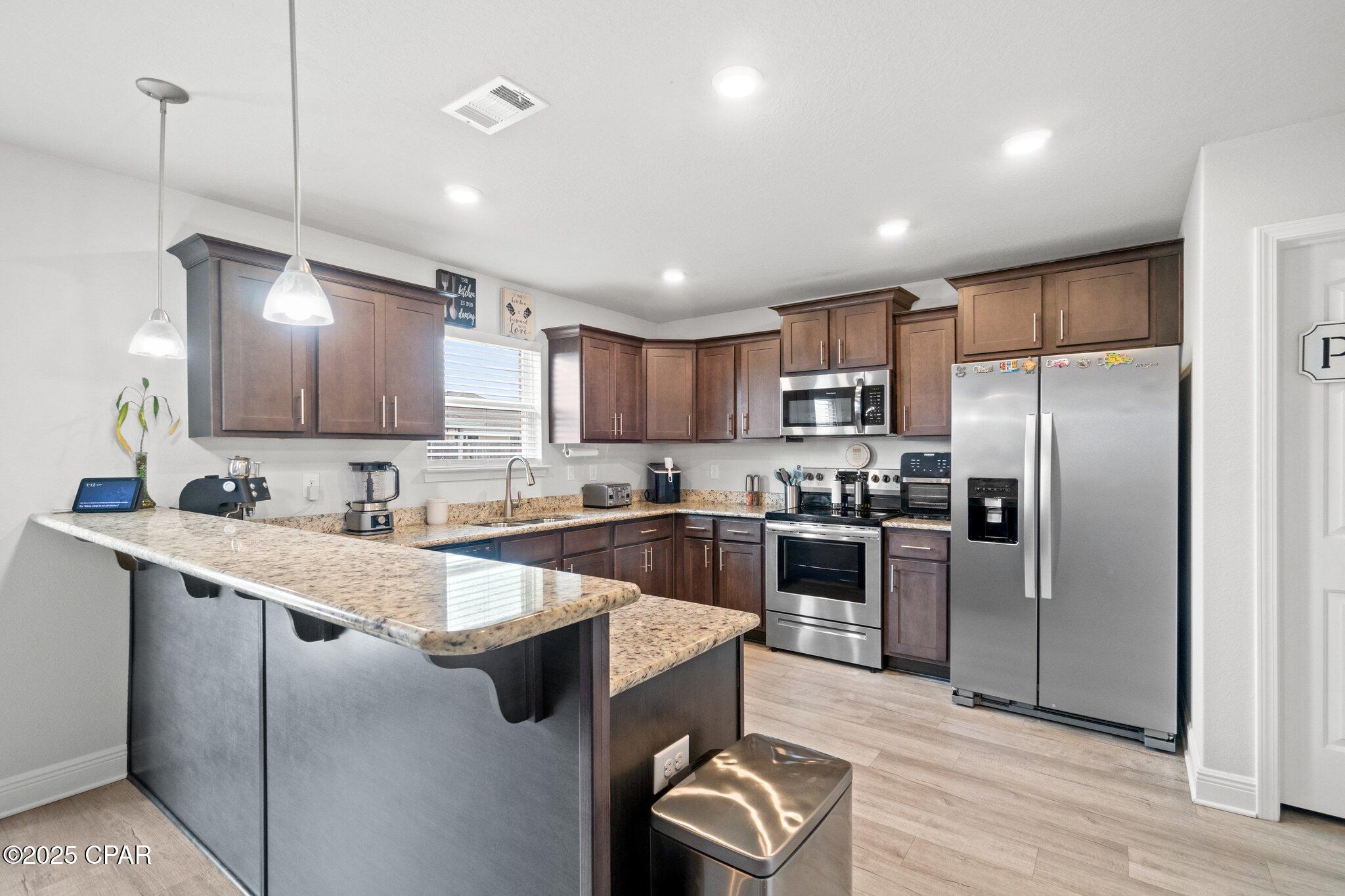 Mo18m7fabhdcno4_u9l9mzcbhp6i9aanamr06gkbnlk