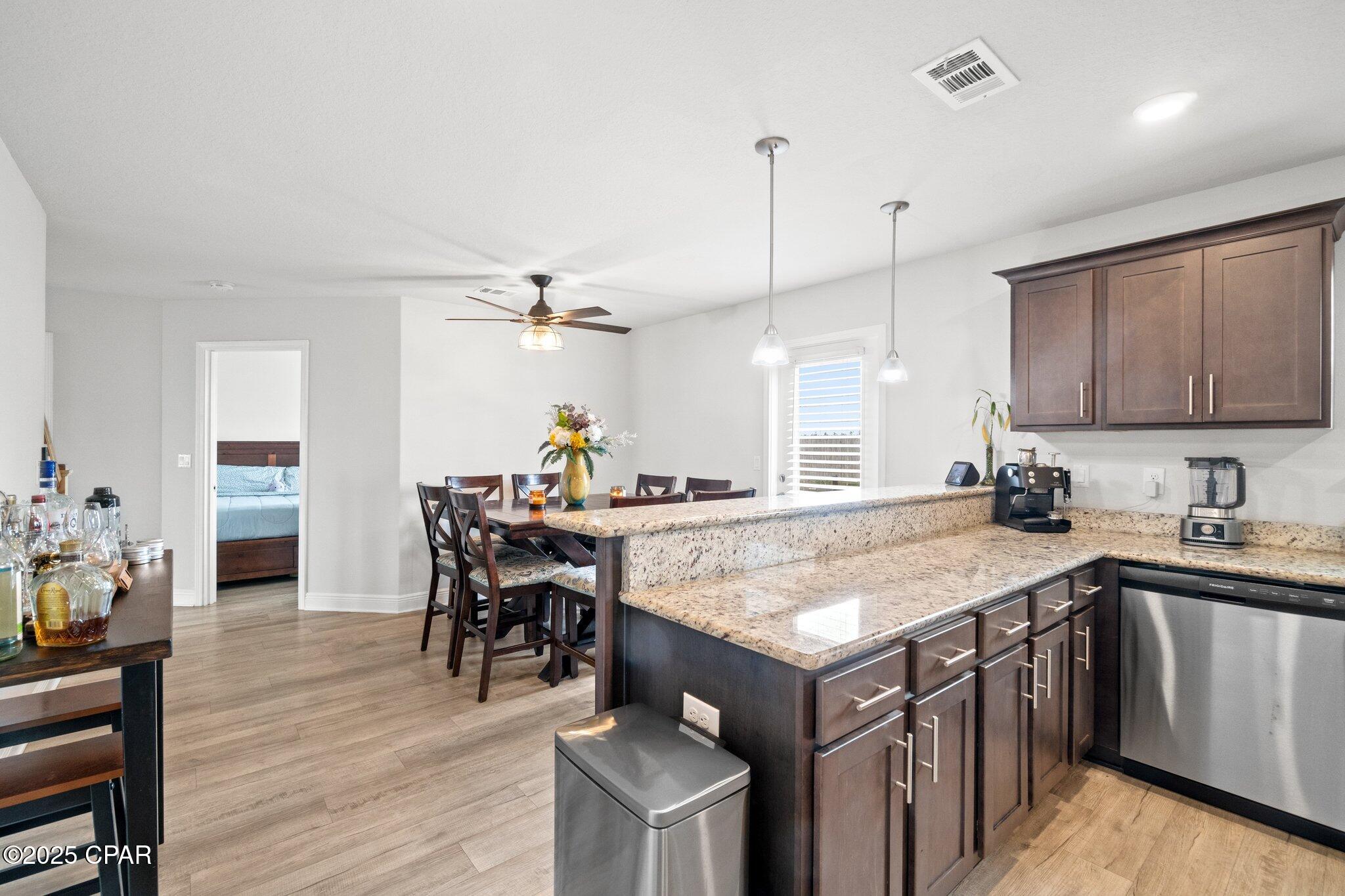 P Ecgzx36rmra Xynutcnmfkf Gtdotjwnhrgpozf4a