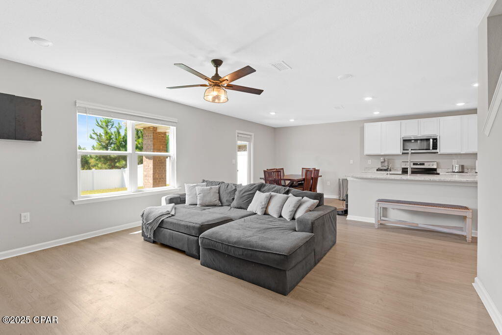 L_c0 96dyv9aloqsiksyglh5agkkh7ikdrnpfz3q5wq