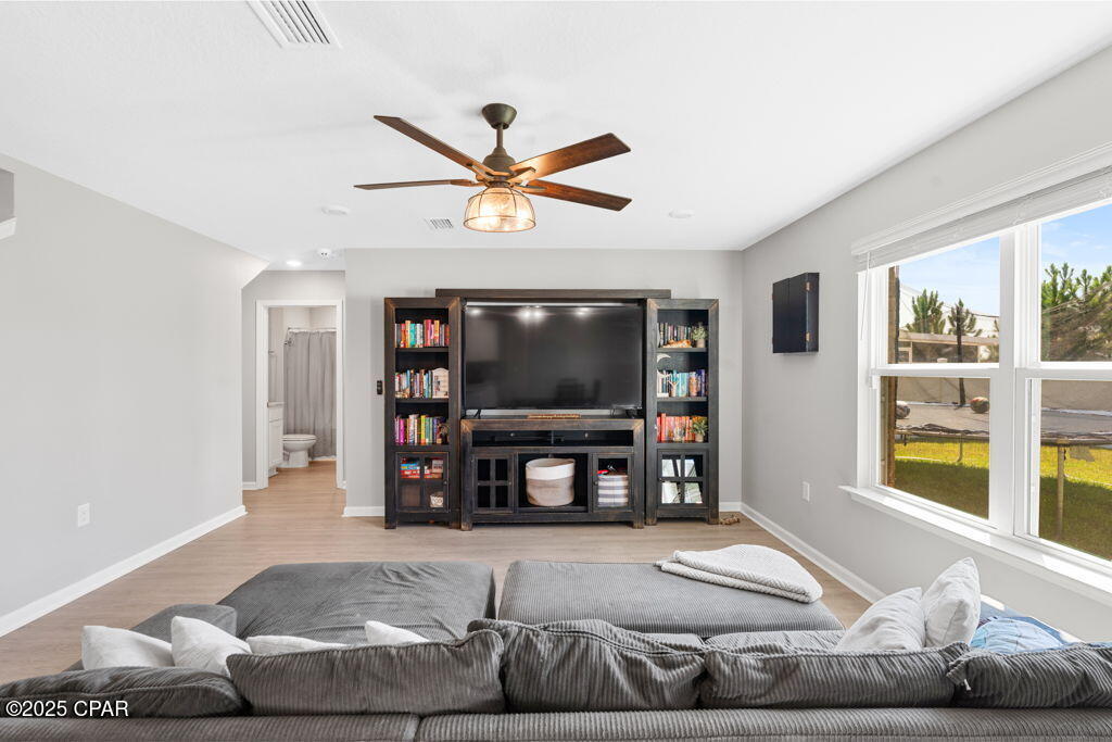 Image 15 For 4944 Conner Lane