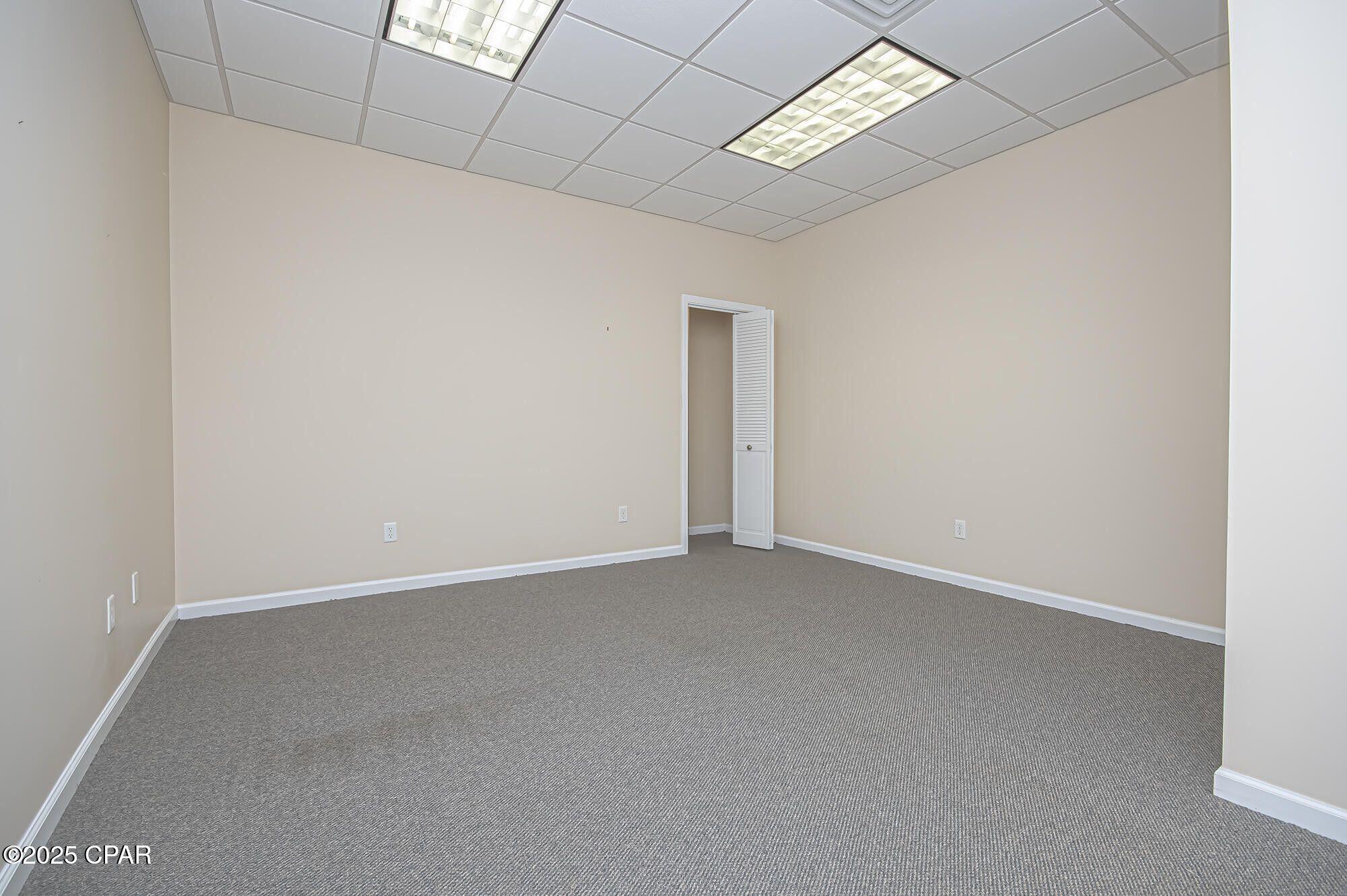 Wvc6oou2dppaimqkzhmol 47sldnnv9ypw1g70w5vhi