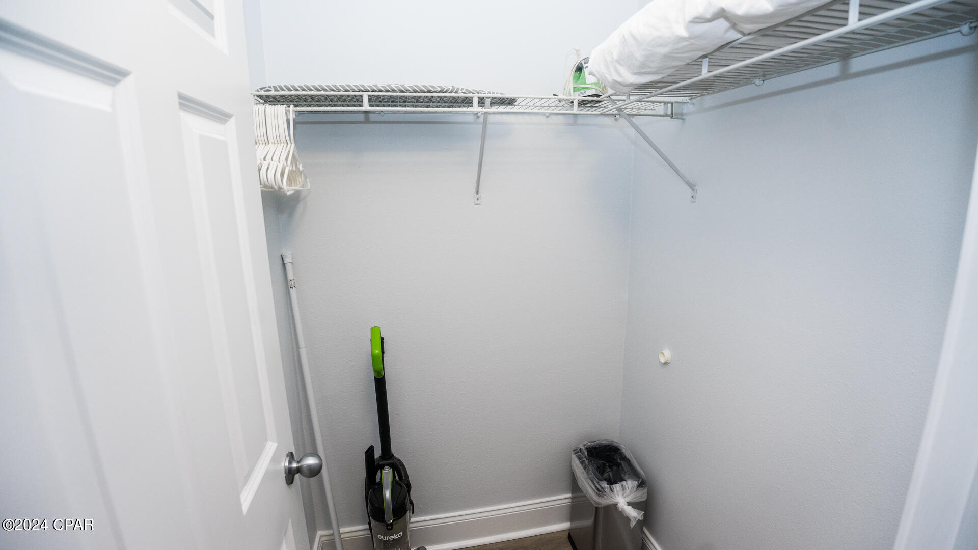 Image 33 For 9860 Thomas Drive 627