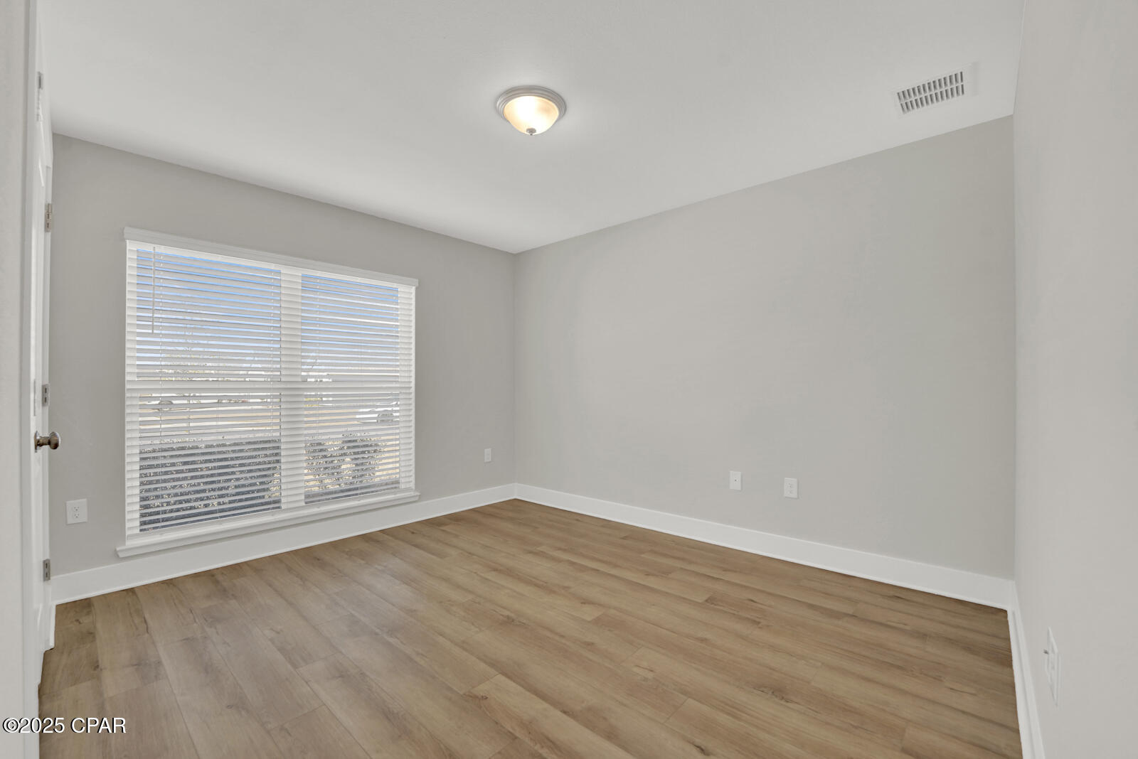 2i7mfdydxbut4ndsxcad2vknhegezmym54qsco2ud00