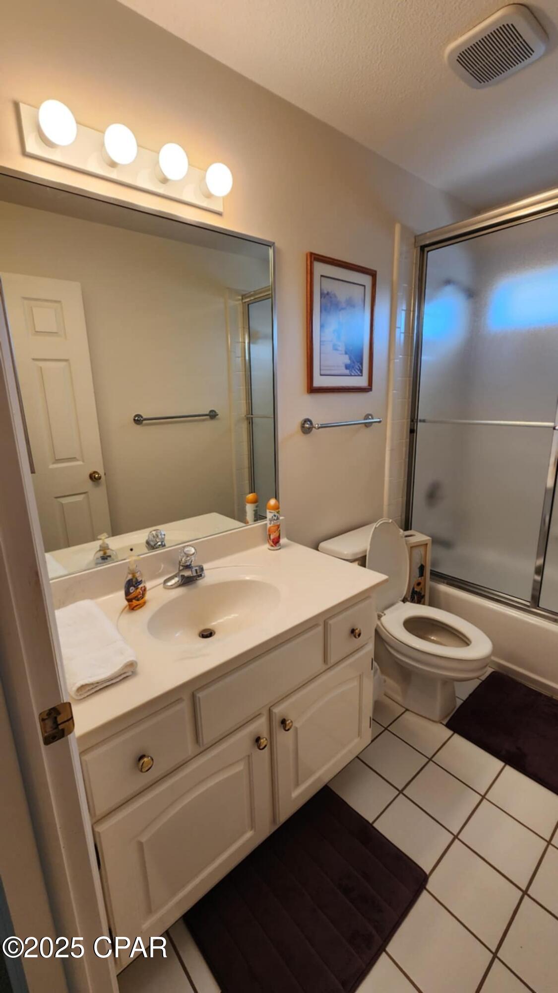 Dtana8hojl2eb6b Wutxyzrldnwtjz9pc1ptevulj_0