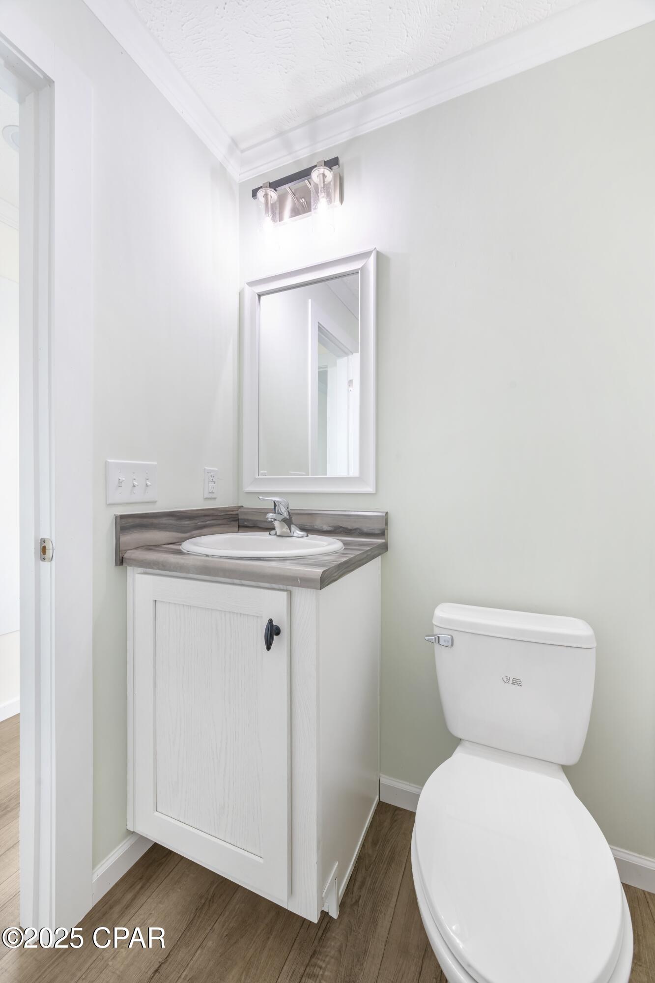 Harirjsyvdhqdu0jvluzxyvezcatj4swl4tb4yo4ndm