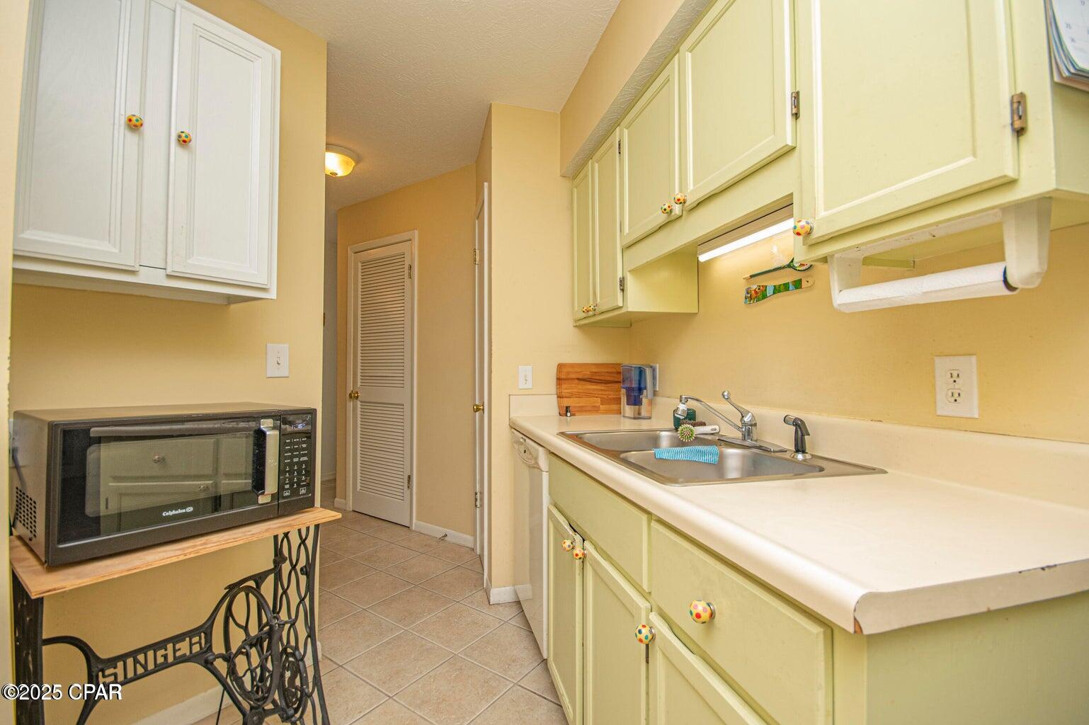 Cqoclimjqvf8_ibkcrusxvefreskc_vi_xfvvpxngxw