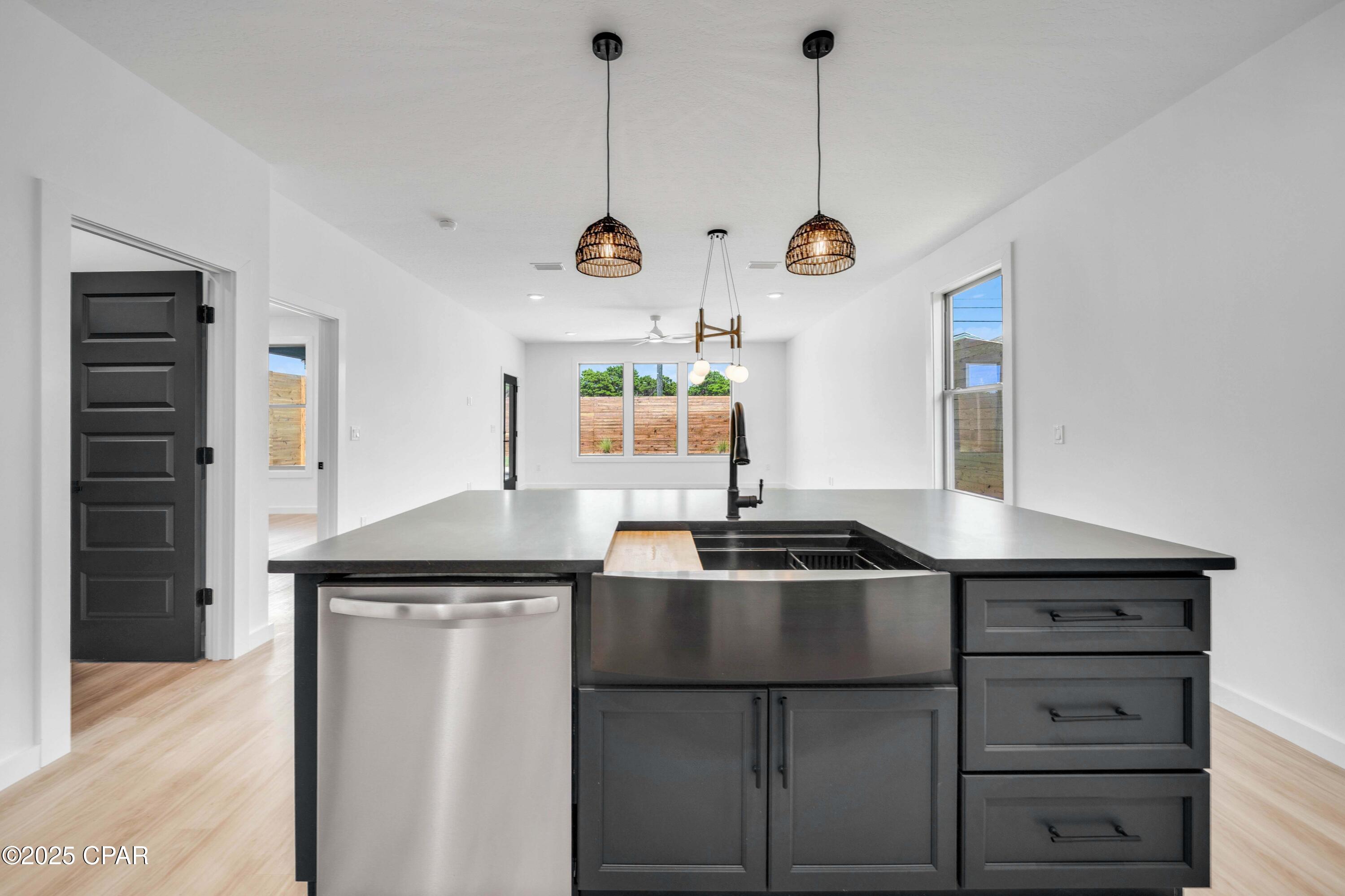 Qvj6ex74o5djwxl7gj9dfgbpqq3e5gwn2dwwcayod K