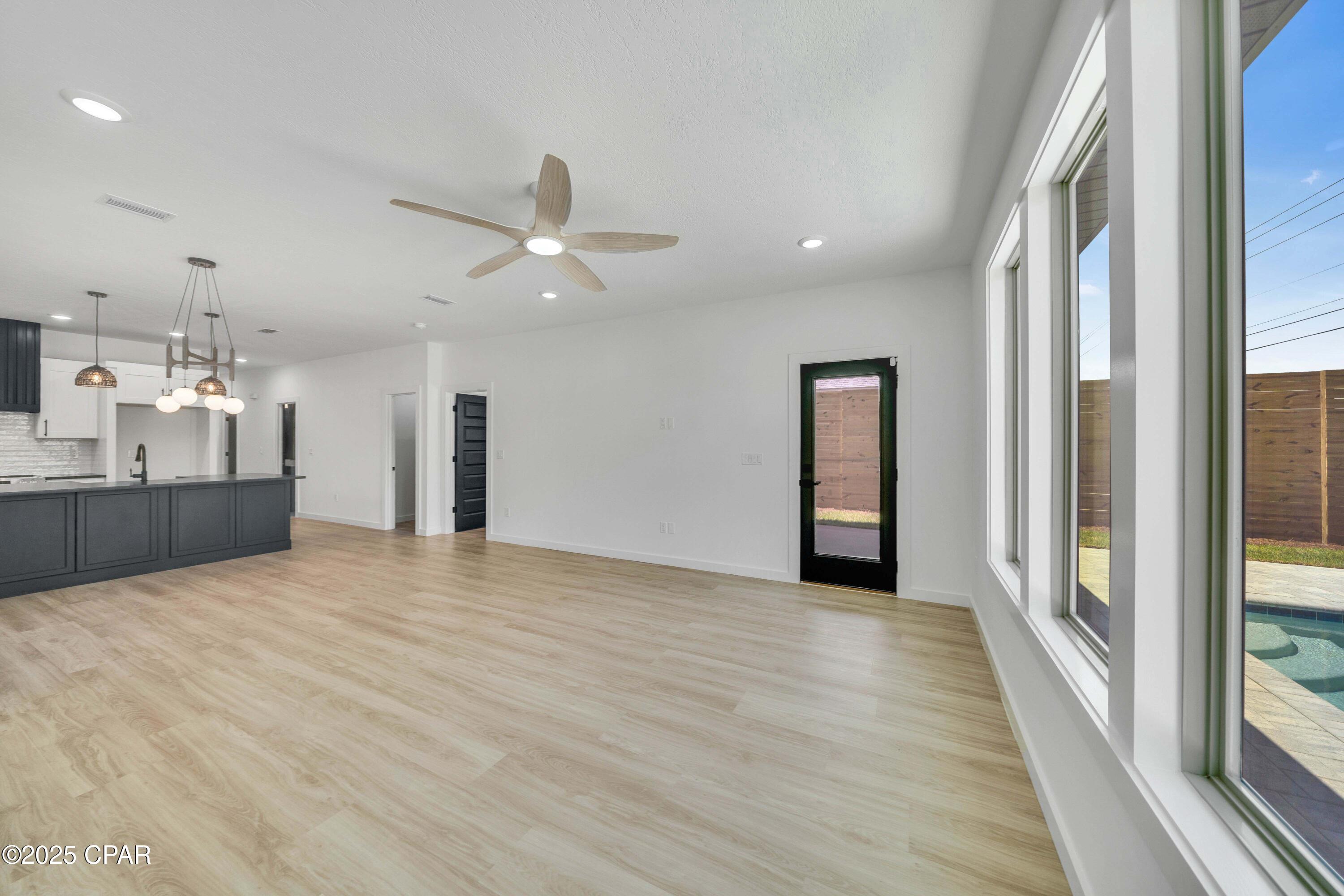 Tv79rmctszd9ktri0sa2jcasznsp6hhhrm4gmz5g294