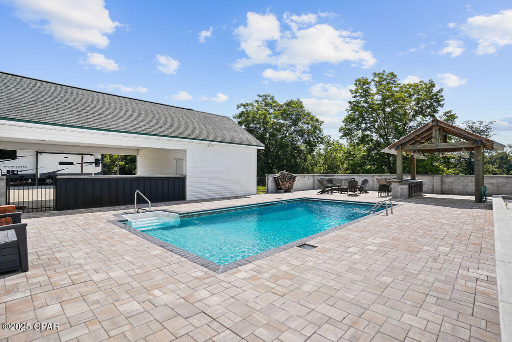 1qyhxq_iuz T09jbbdo89otaku_9d0sv9n6mefl5atk