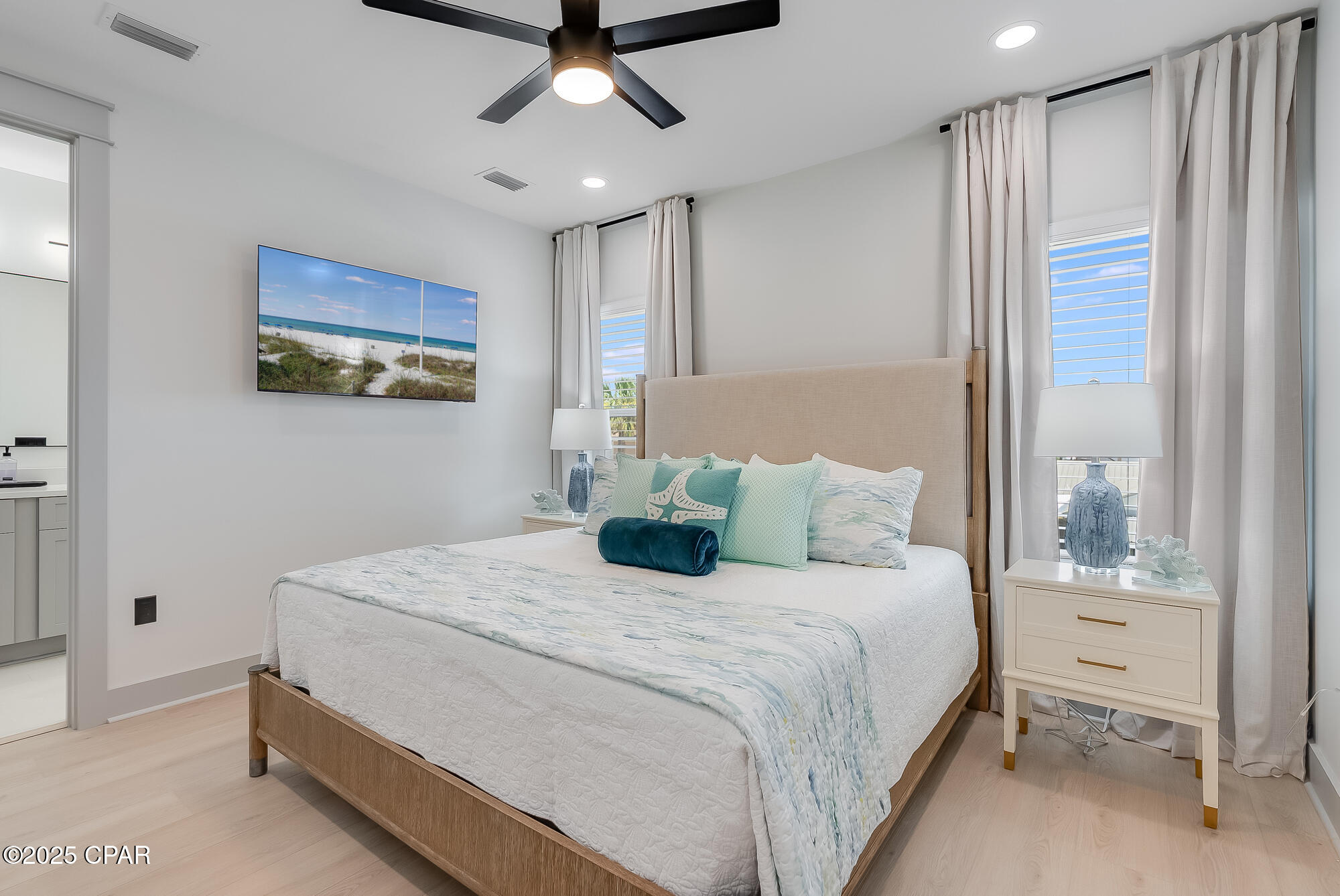 Gxb0jef7vbw_kgcvy5tpwiiopzr2bb4zoq Eclptxvm