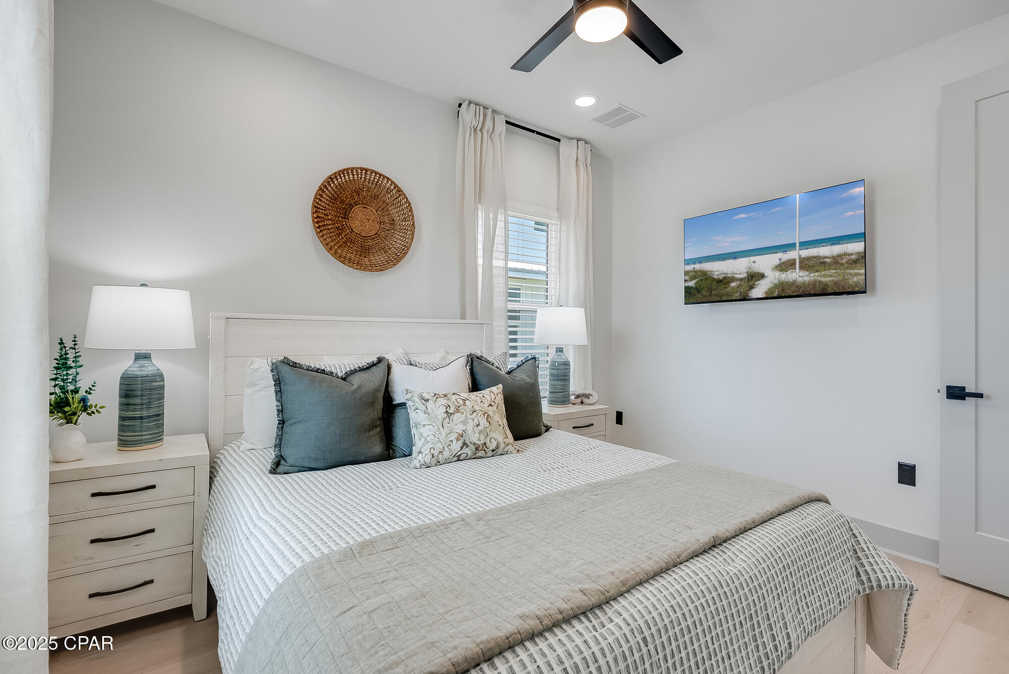 _lsr_s__w3geb4pn36y 7bvemrydnhq8pz_cmydktf0