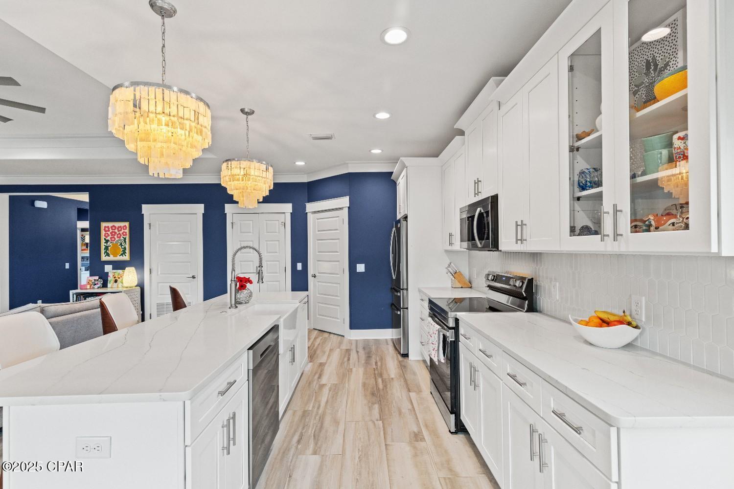 Image 3 For 242 Wells Street