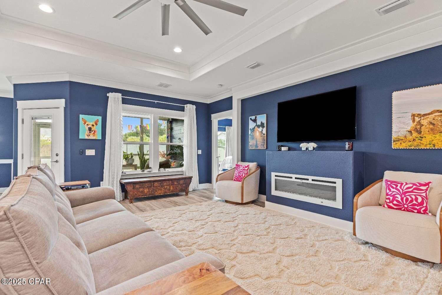 Image 6 For 242 Wells Street