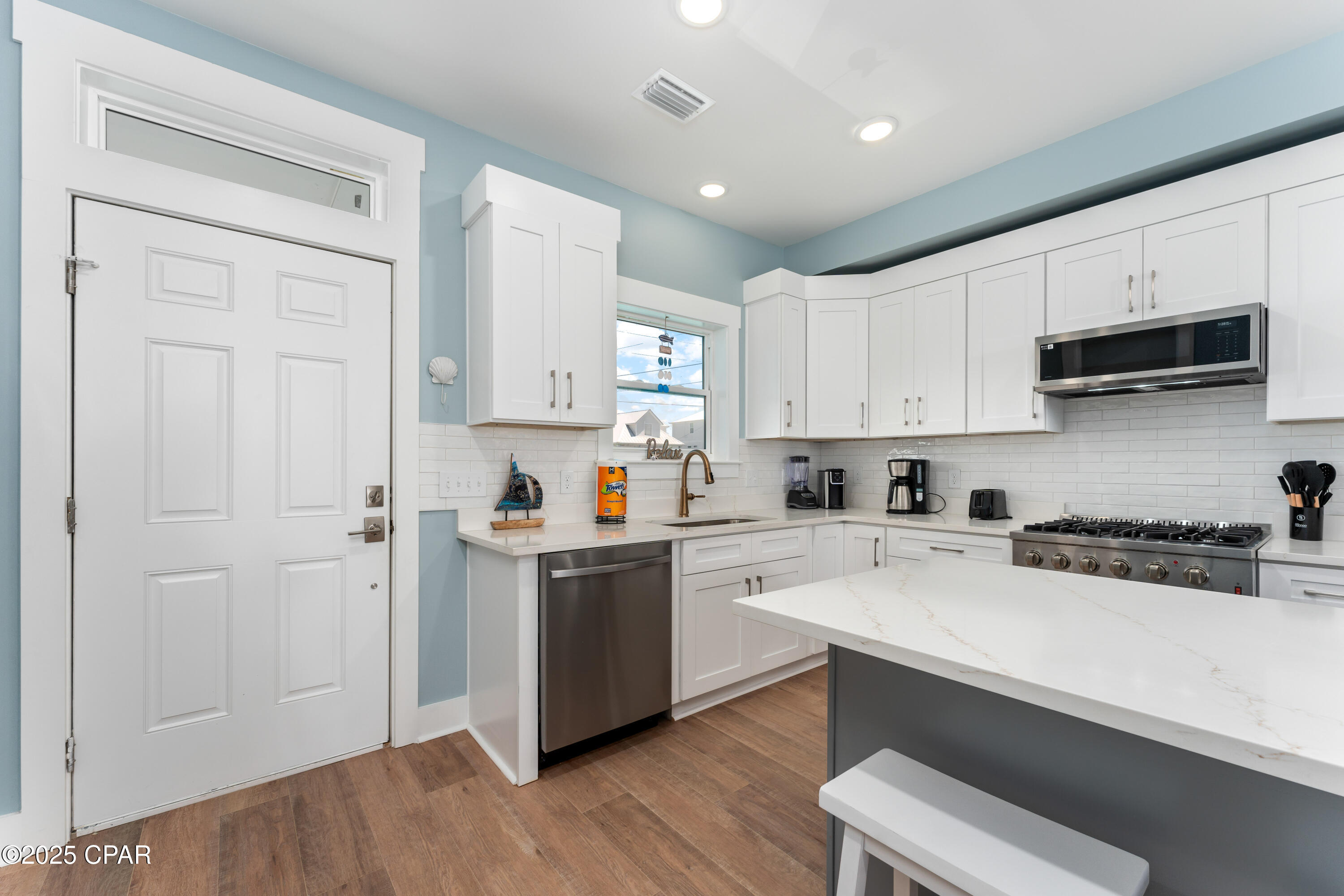 I_4x3xnfw9_hujknyoy5yxd 0blaqiy_cnyd5qld7fa