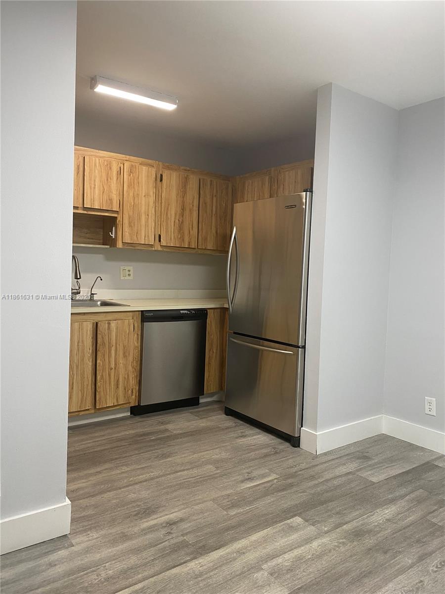 Property photo # 4