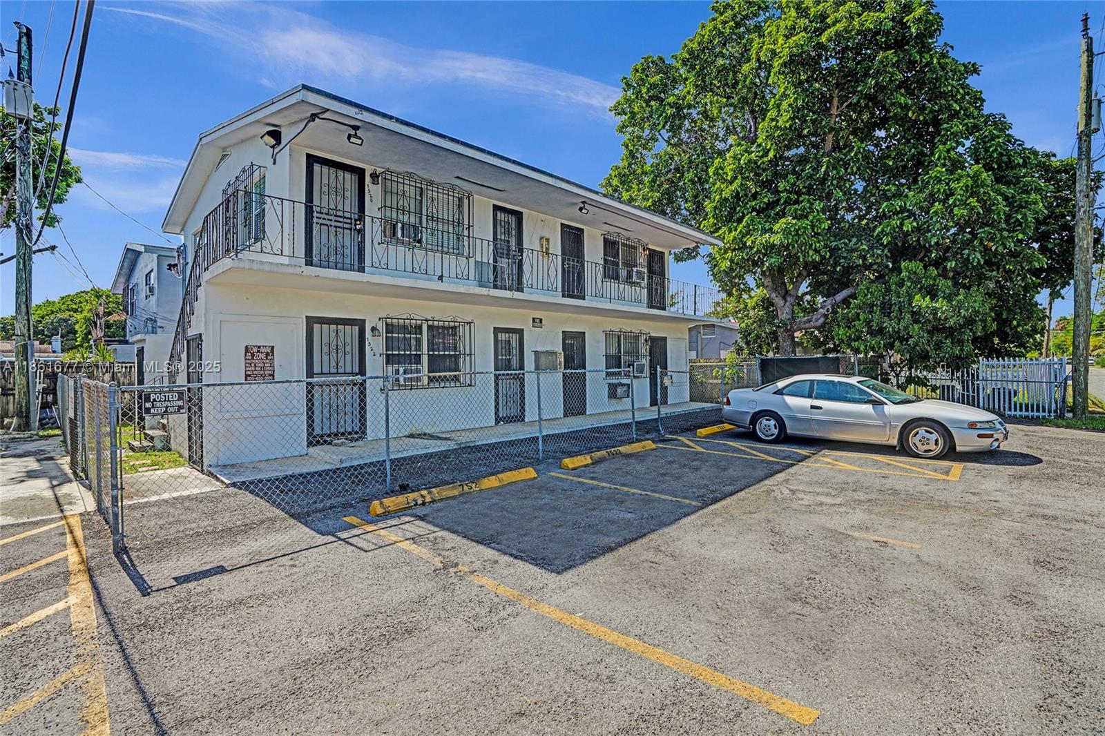 Property photo # 0