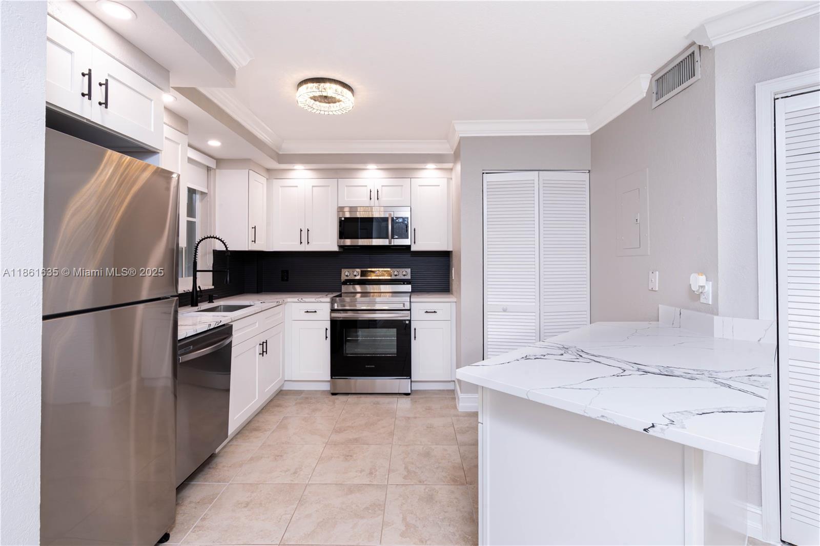 Property photo # 2