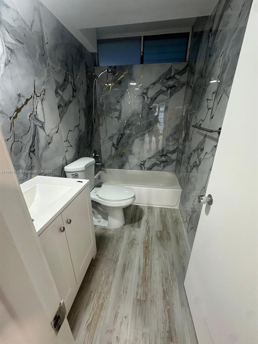 Property photo # 6