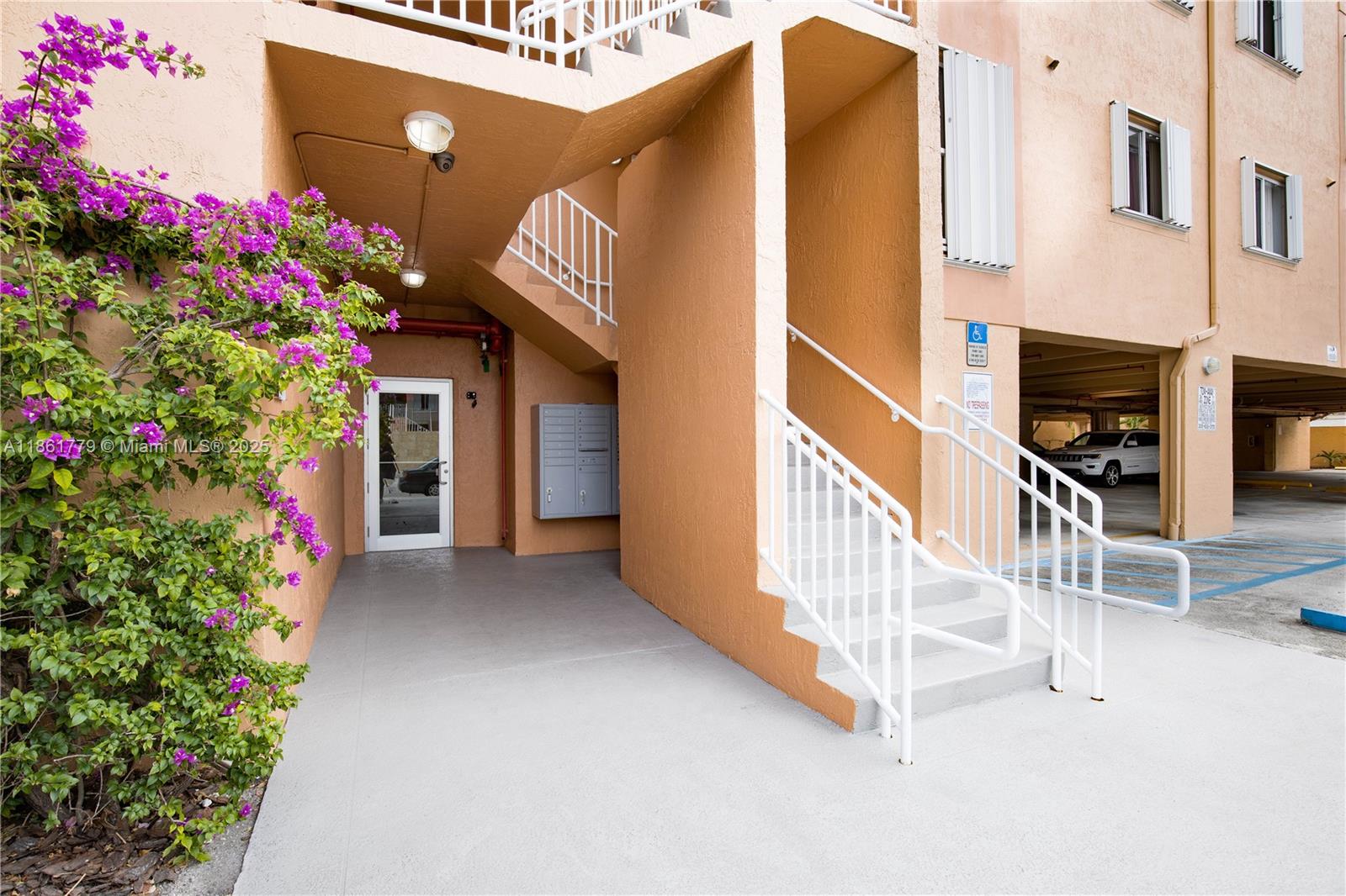 Property photo # 3