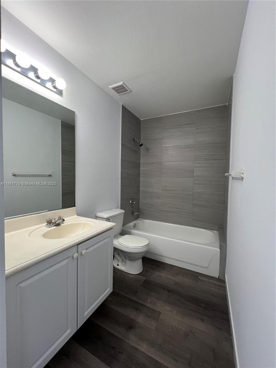 Property photo # 9