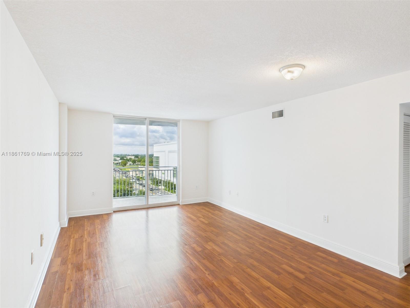 60 NW 37th Ave 704