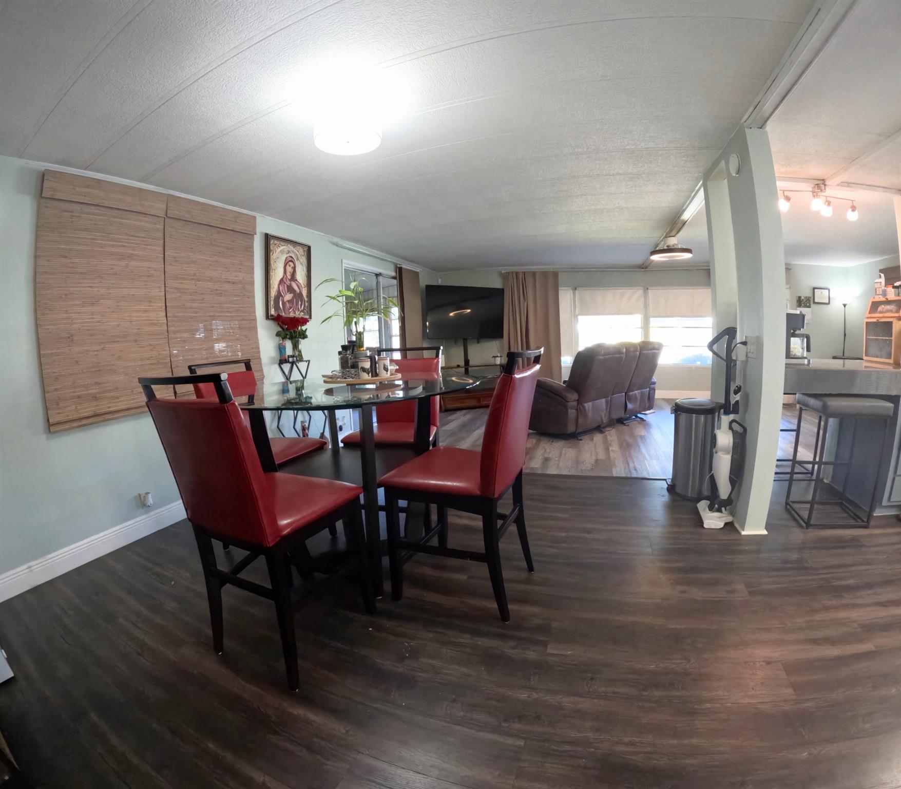 Homes for sale in Lantana, FL | 6134 N Guava, Lantana, FL 33462 | MLS# R11116966