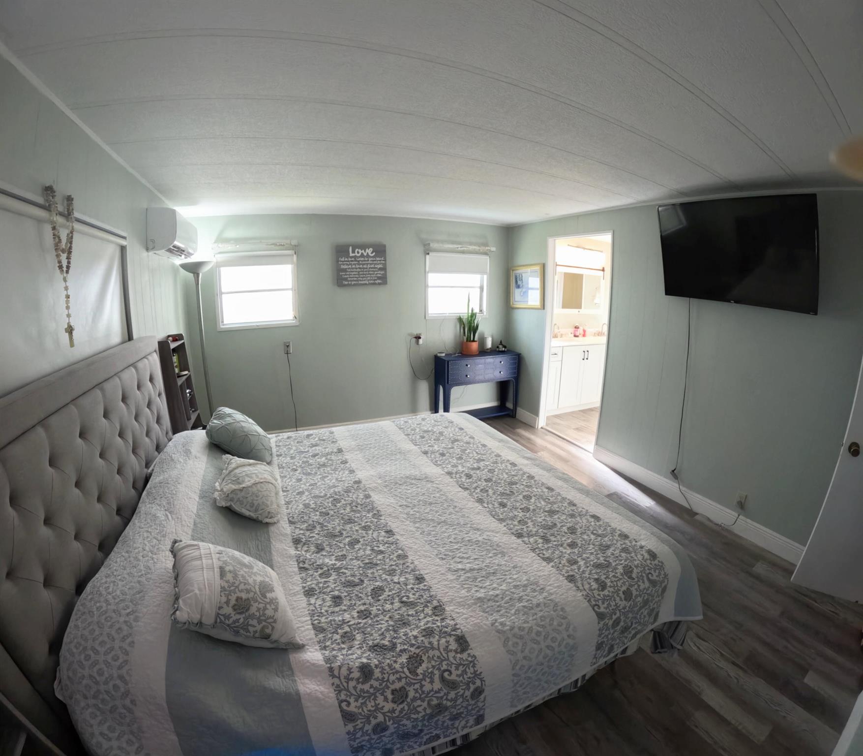 Homes for sale in Lantana, FL | 6134 N Guava, Lantana, FL 33462 | MLS# R11116966