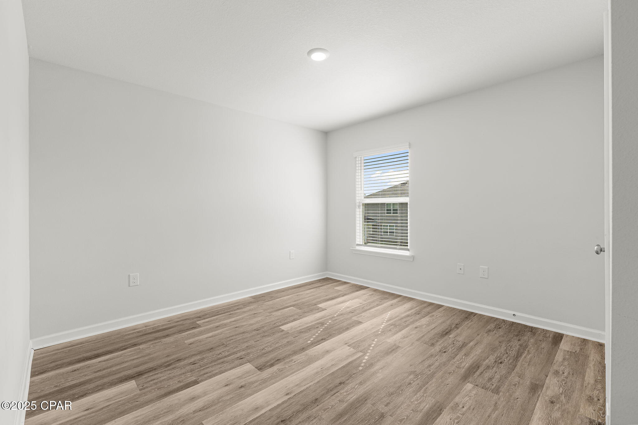 Akn2k0yzmrqm3unuffsszrmwxl1s_yln469n2_lcy7g