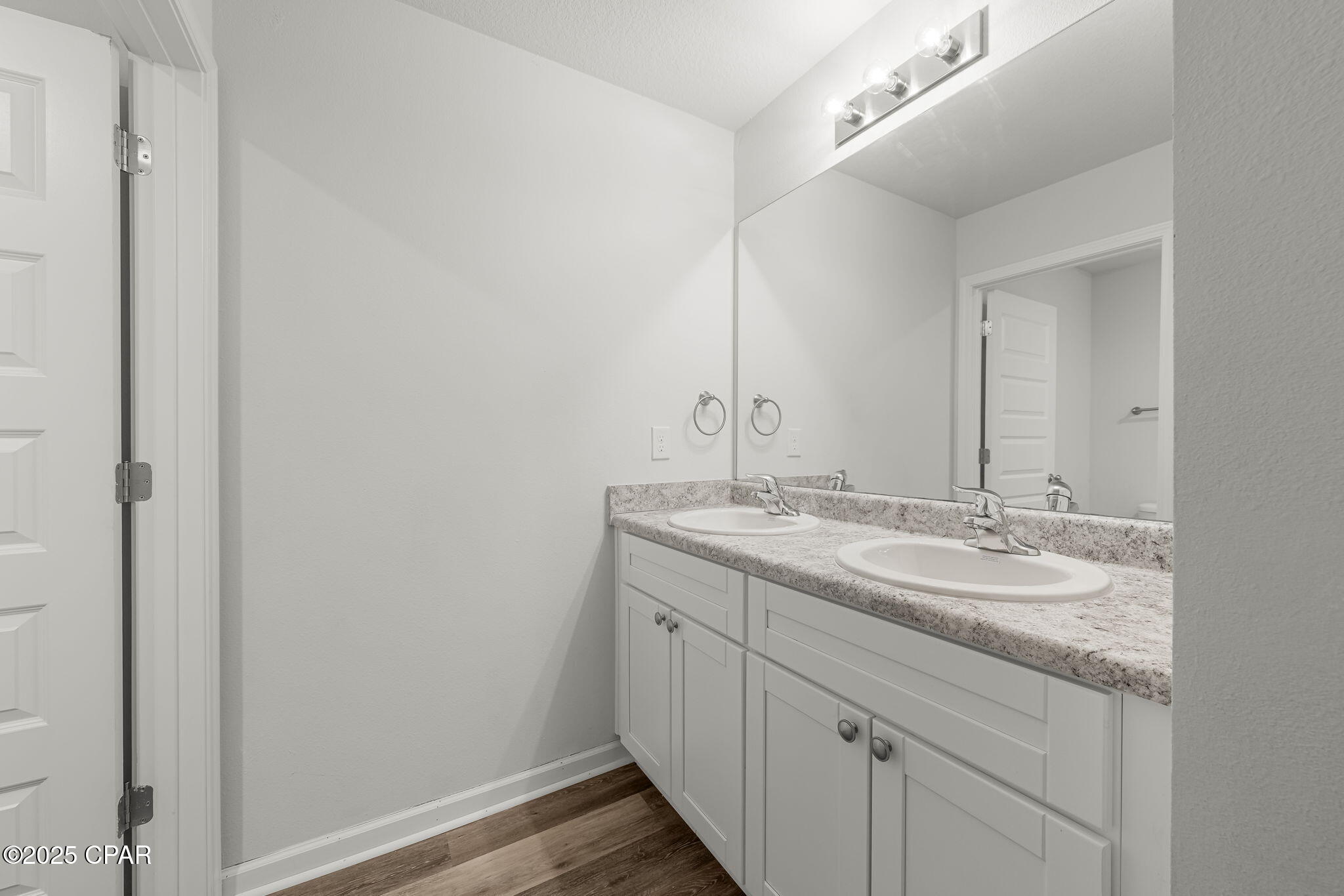 Uglorikqbgnelwbmtz2rnkwpyyyq_tqsw8tavuuoqmg