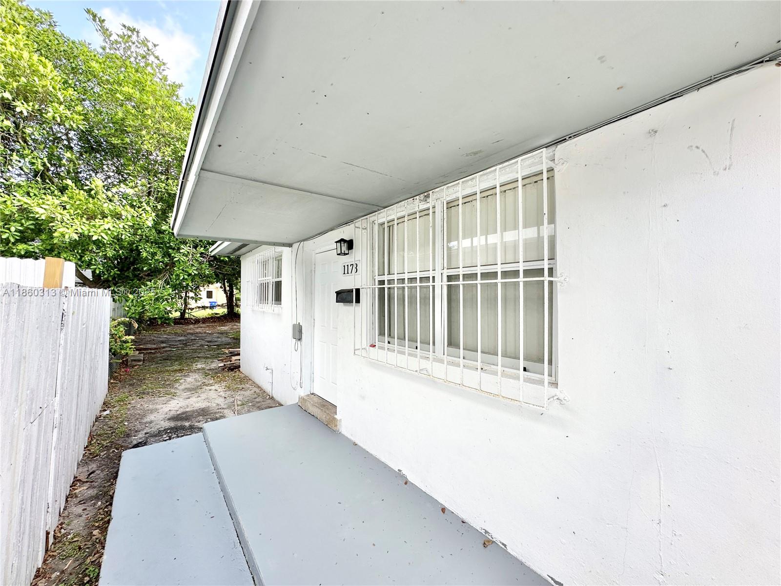 Property photo # 0