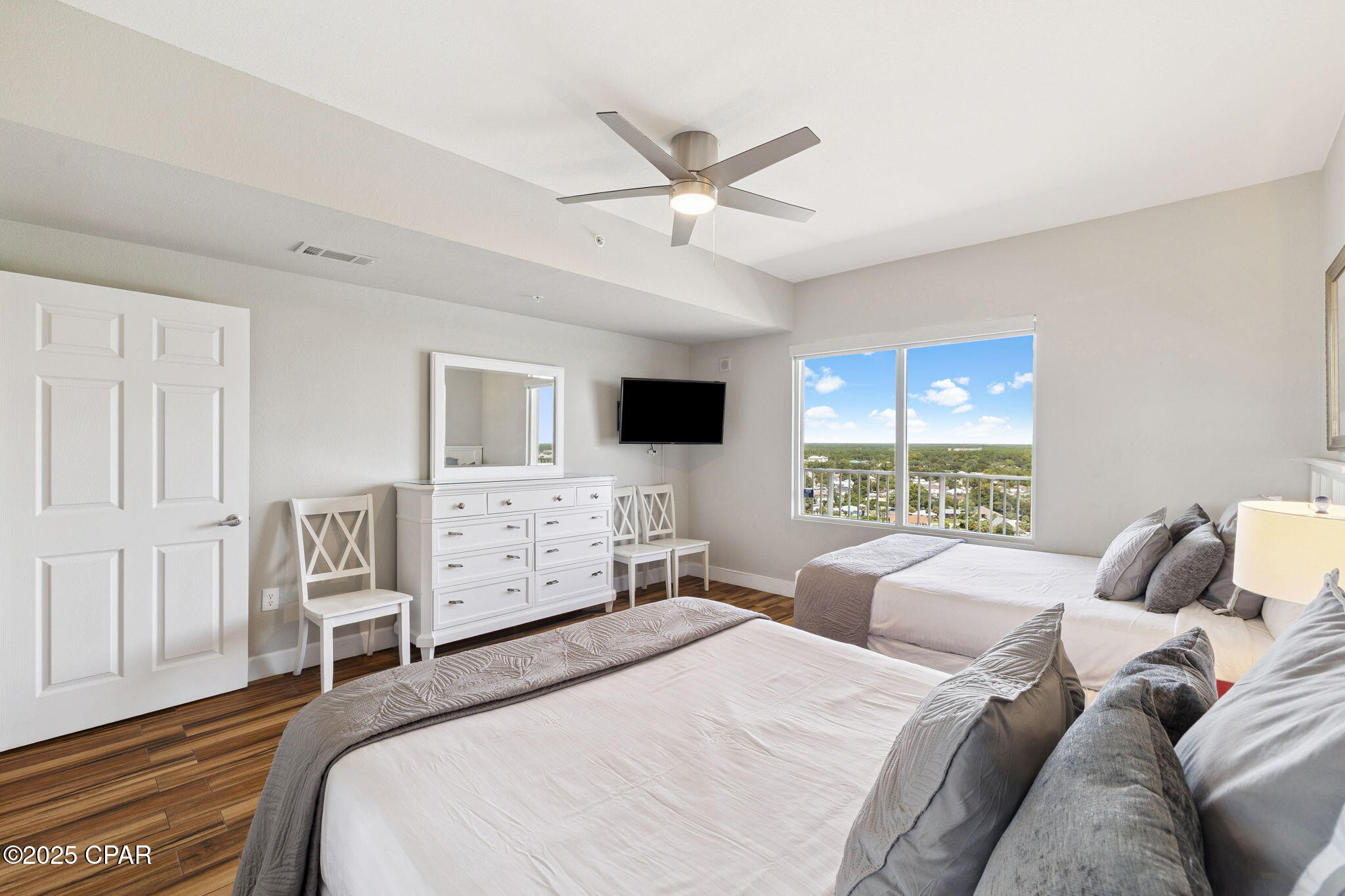 Image 45 For 16819 Front Beach Road 1608