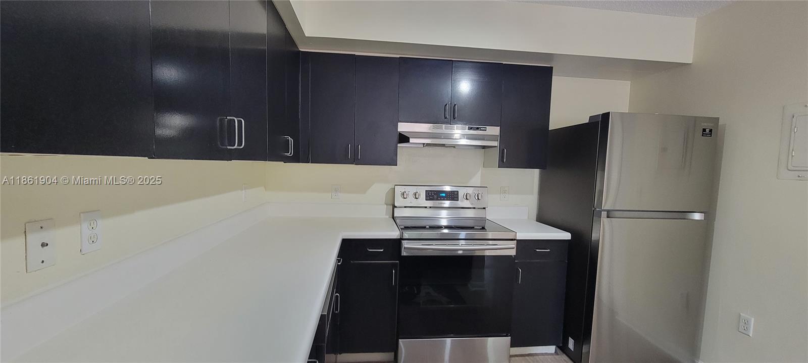 Property photo # 8