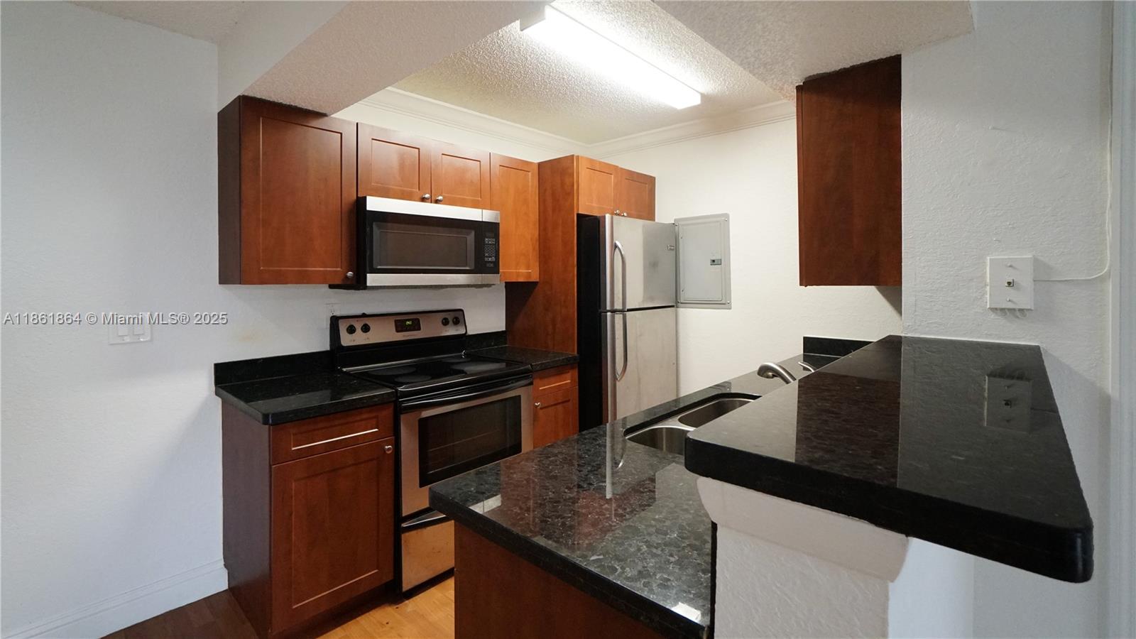 Property photo # 2