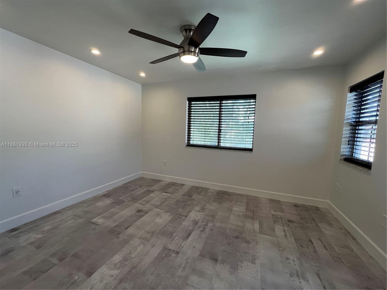Property photo # 6