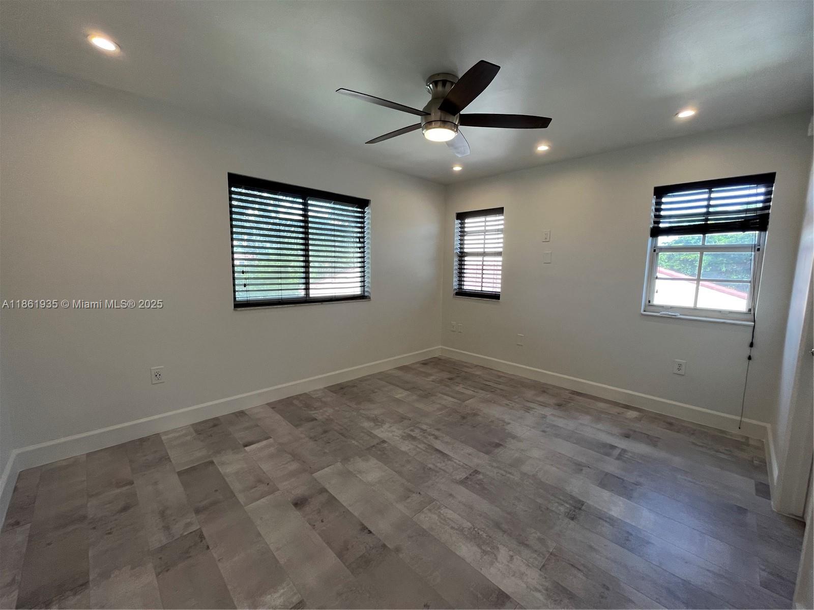 Property photo # 8