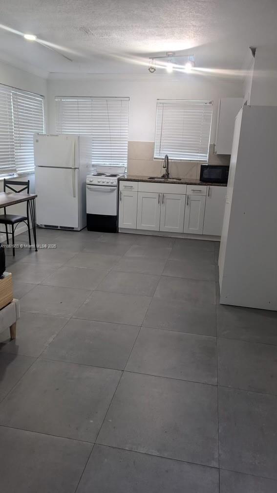 Property photo # 0