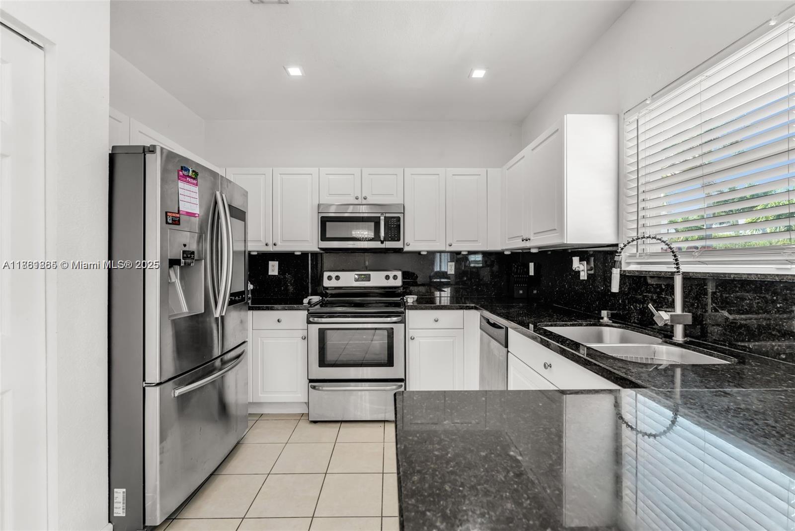 Property photo # 9