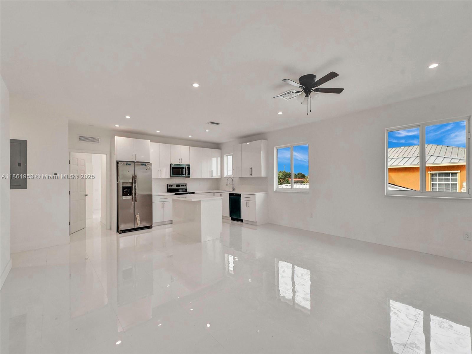 Property photo # 8