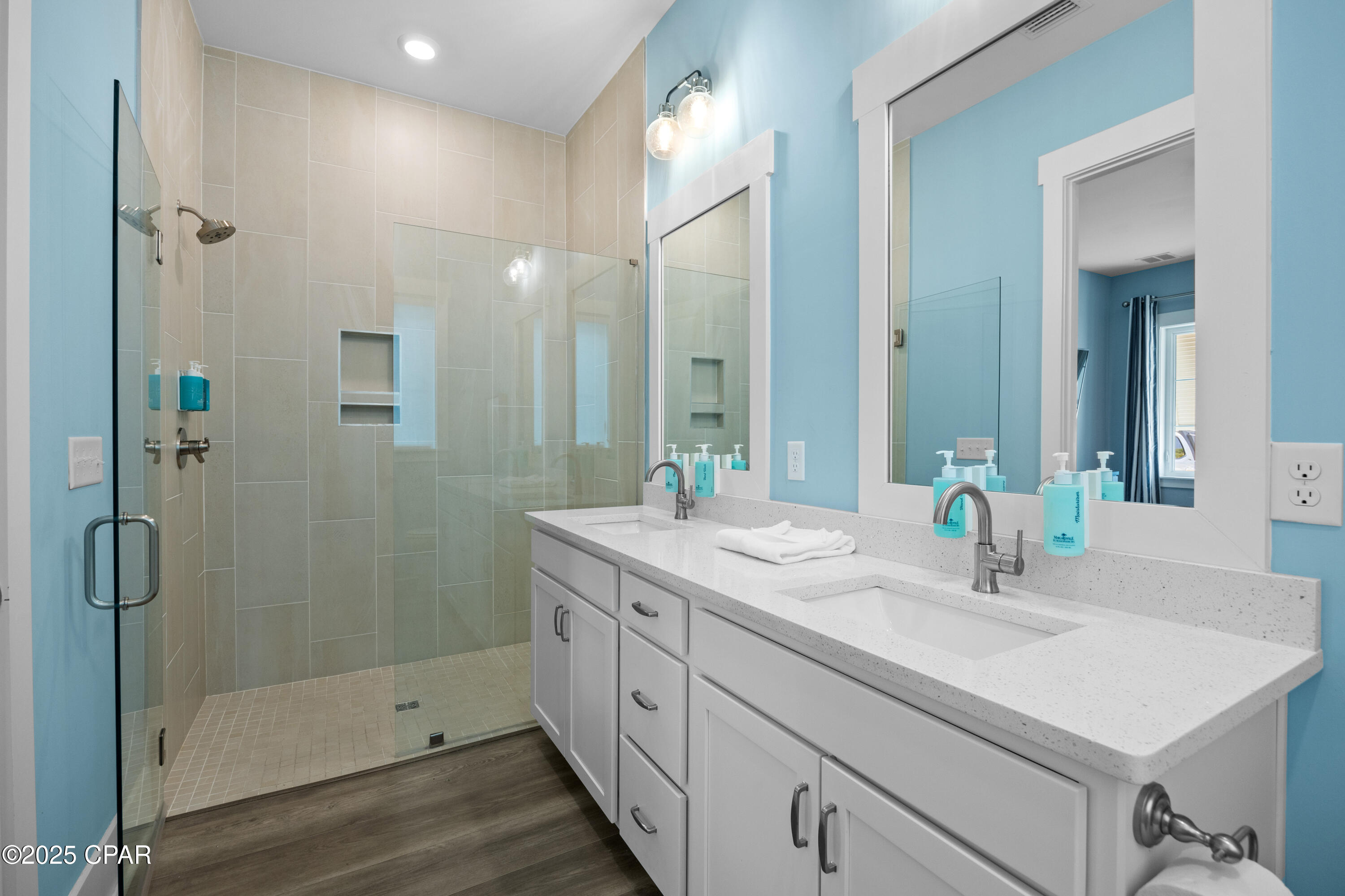 Yme9zpnt5sllqwlmkmvyutjqru7zml6iyffhnbfwyqo