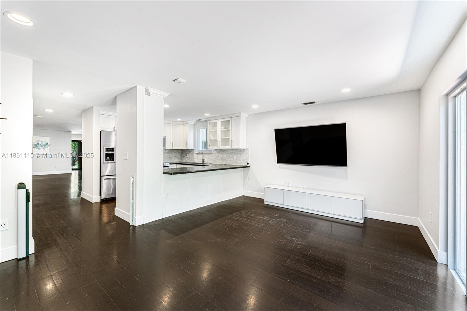Property photo # 3