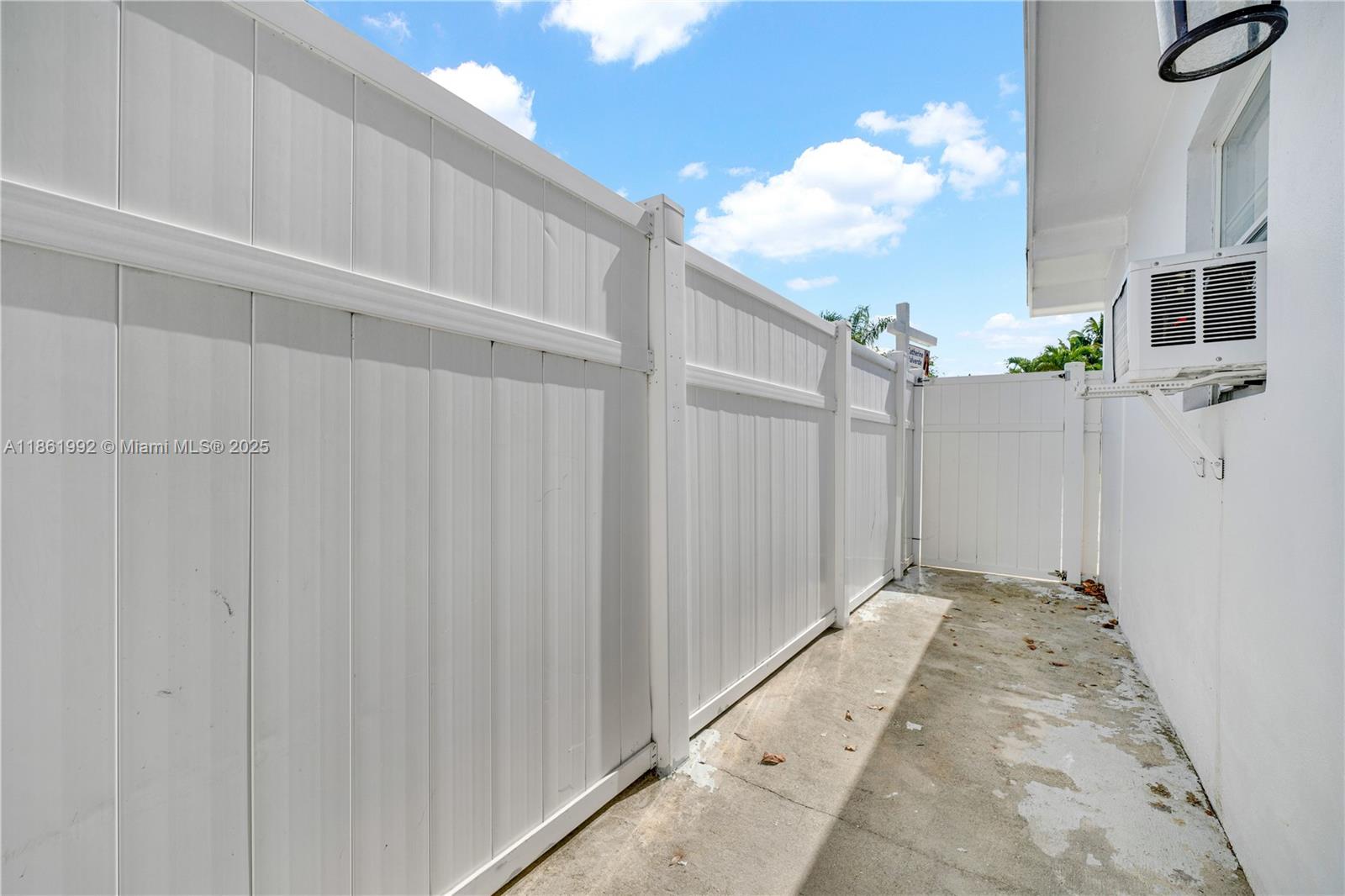 Property photo # 2