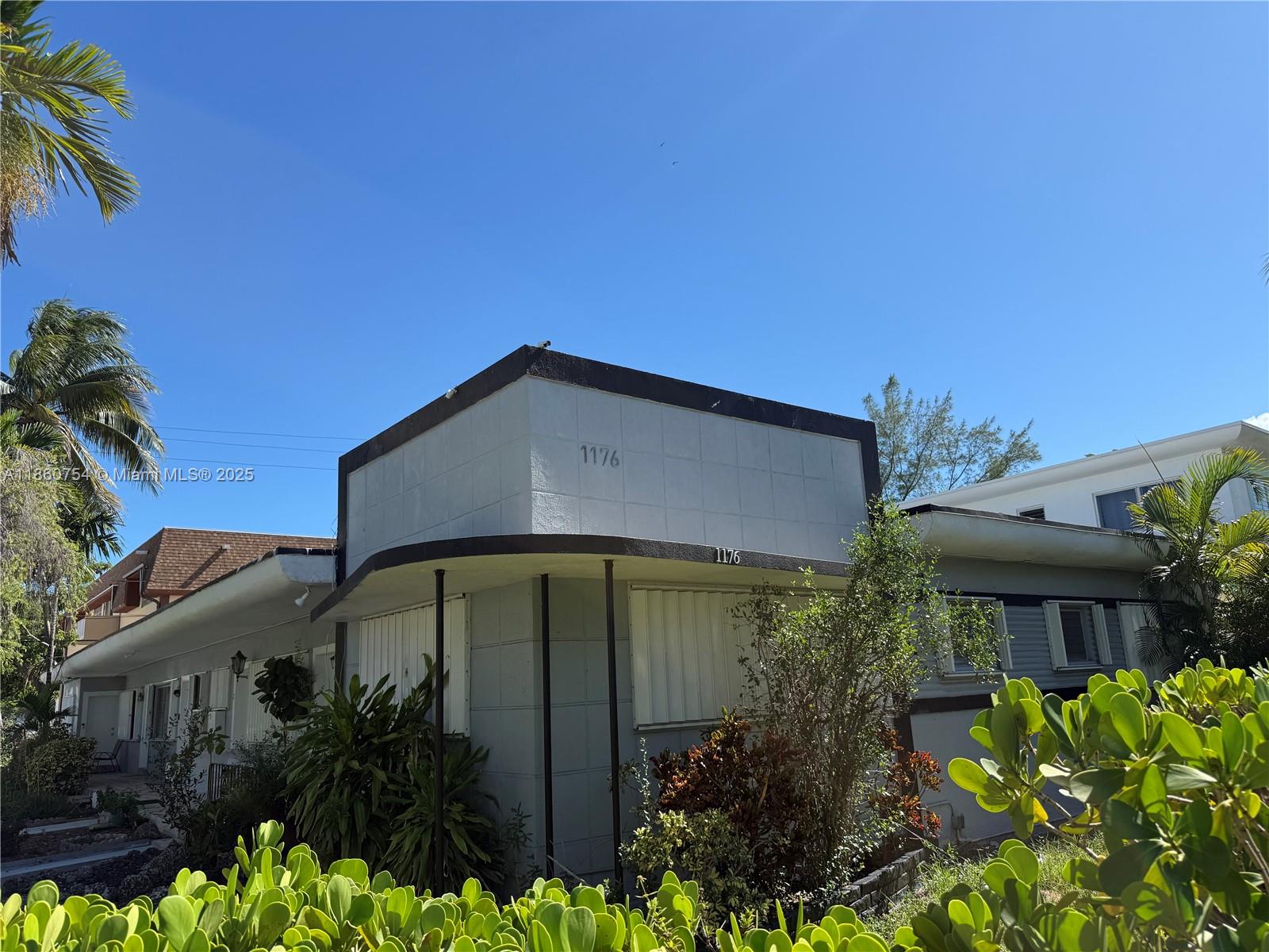 Property photo # 0